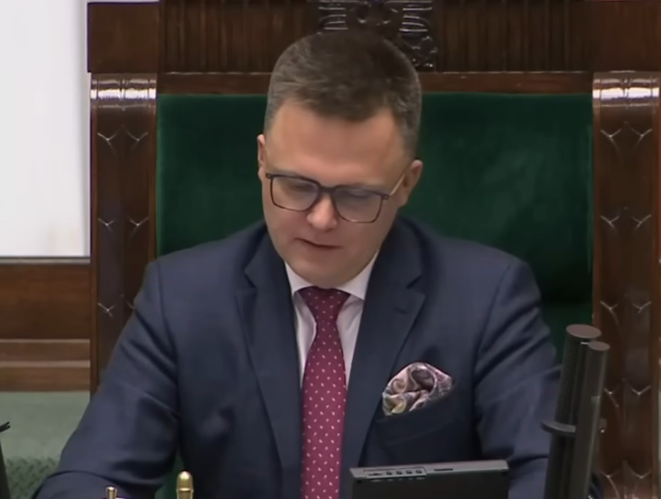Szymon Hołownia - prezenter telewizyjny, obecnie polityk i marszałek Sejmu